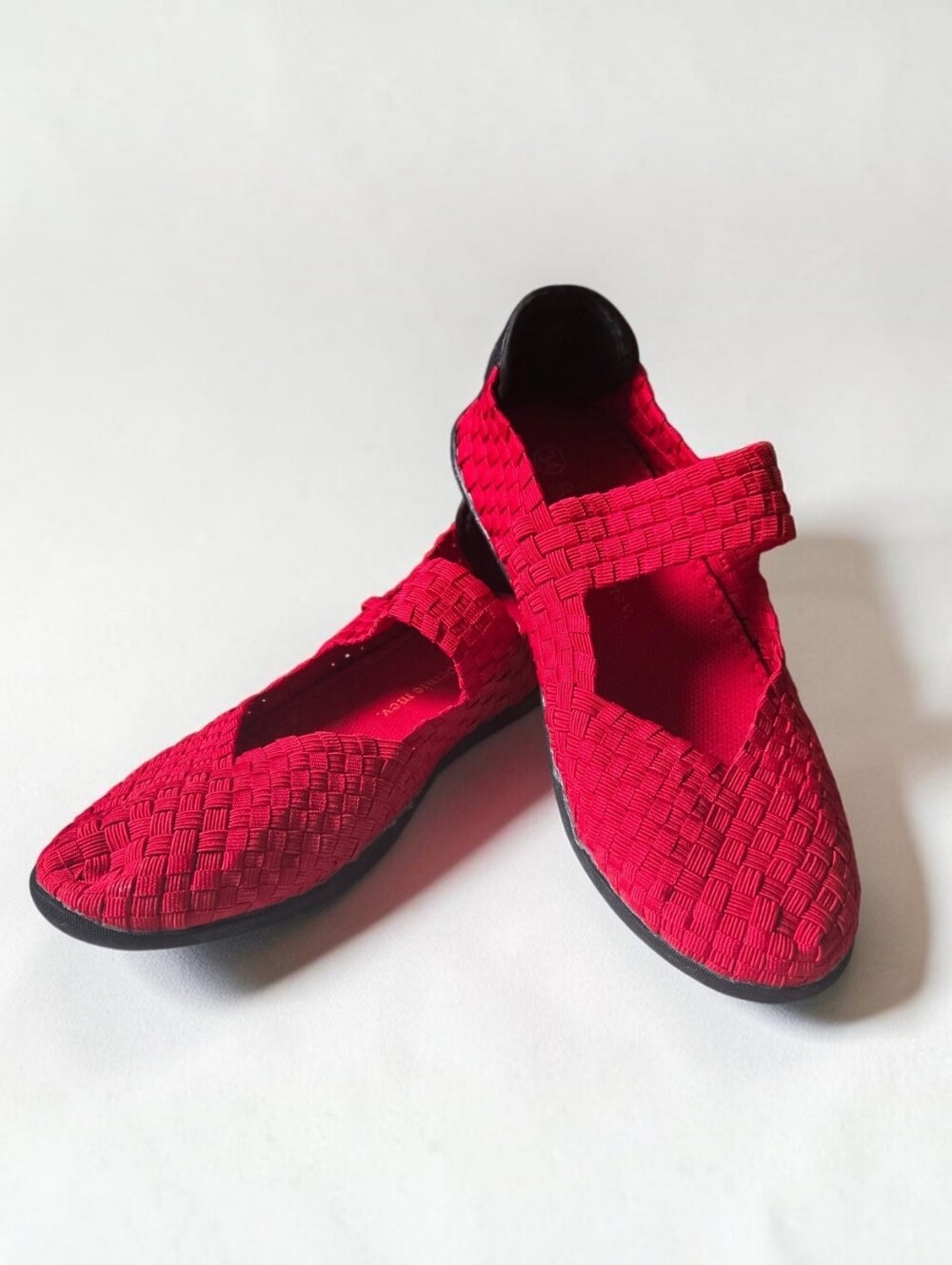 Bernie Mev Youth sz 3 (EU 34) Cuddly Mary Jane Flat in Red
